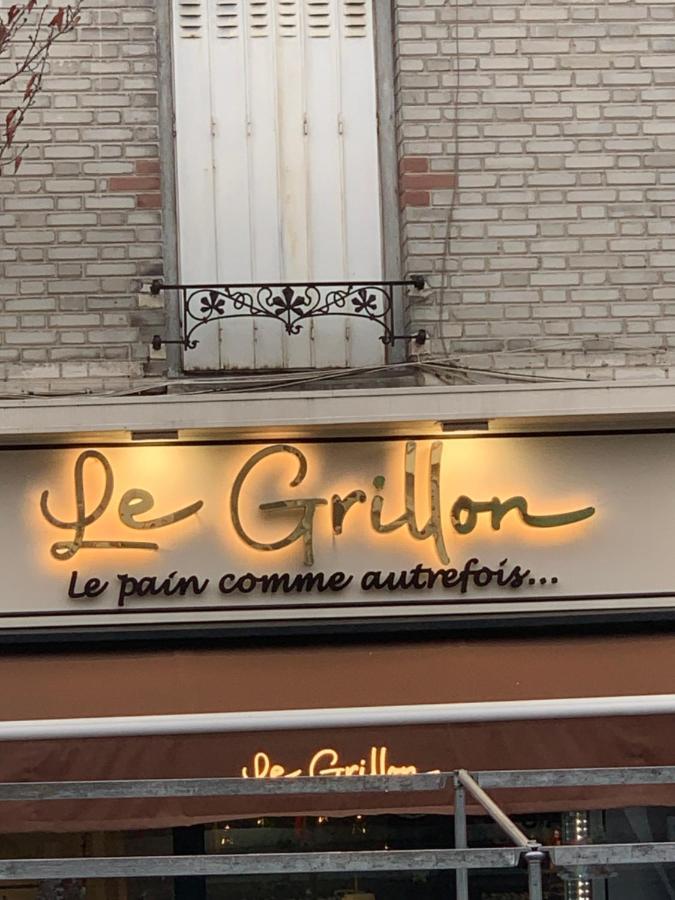Little Champs-Elysees Drancy Exterior foto