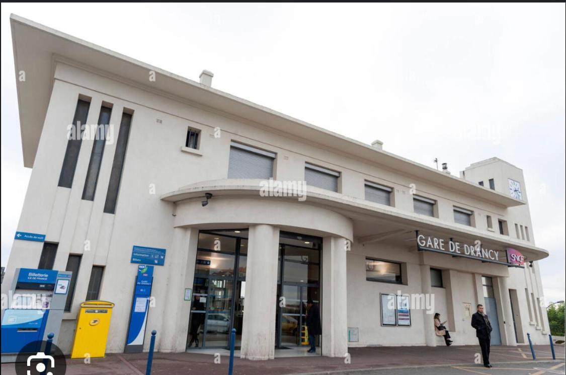 Little Champs-Elysees Drancy Exterior foto